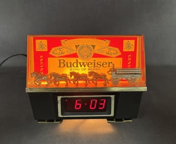 Budweiser Beer Clydesdale Clock