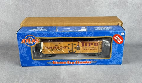 Atlas O Scale Tipo Table Wines Train Reefer Car