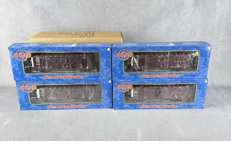 Atlas O Scale 40' Box Car Train Cars