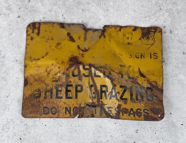 Montana USFS US Forest Service Closed Grazing Sign