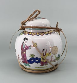 Antique Chinese Famille Rose Export Ginger jar