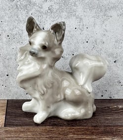 Lladro Porcelain 4749 Papillon Dog Figurine