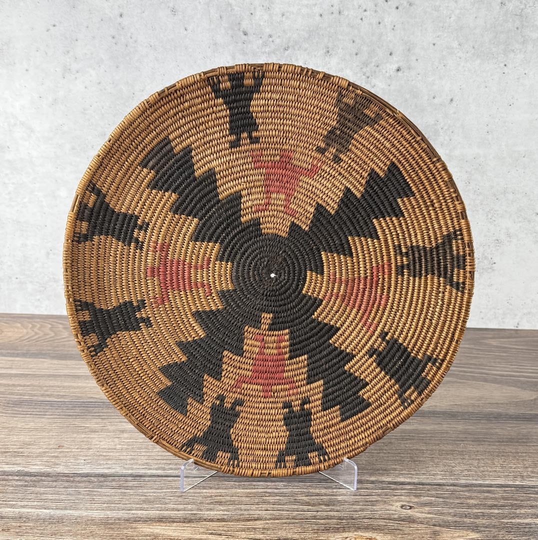 Apache Native American Indian Figural Basket (1 of 4)