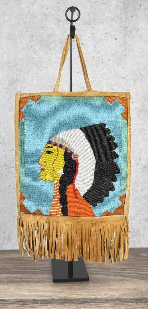 Plateau Native American Indian Beaded Bag (1 of 5)