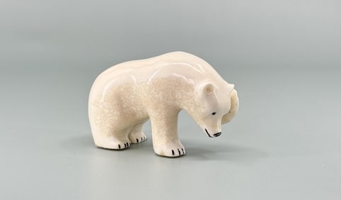 Joe Kunnuk Eskimo Inuit Carved Polar Bear
