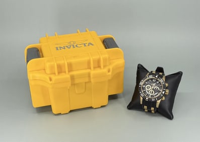 Invicta 23702 Pro Diver Watch