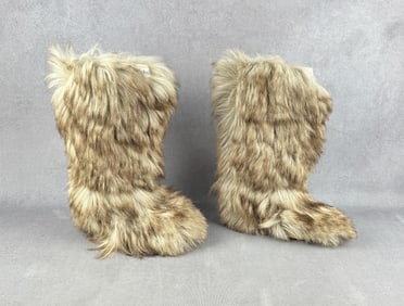 1970s ISBA Goat Hair Snow Bunny Fur Boots
