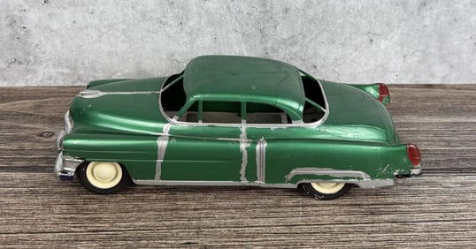 1950s Wyandotte Cadillac Friction Toy Car