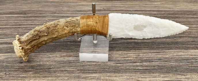 Bo Earls Handmade Horn Handle Knife