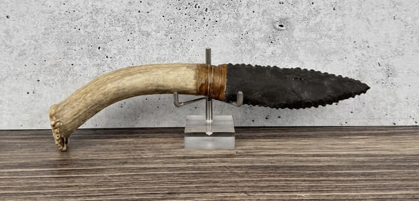 Bo Earls Handmade Horn Handle Knife