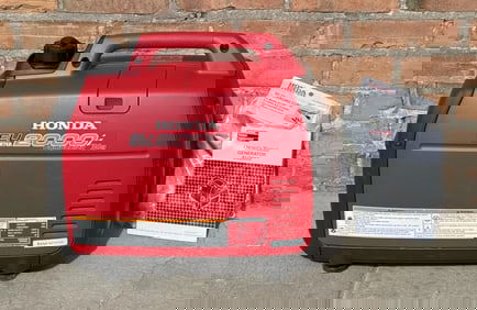 Honda EU Inverter EU2000i Companion 30a Generator