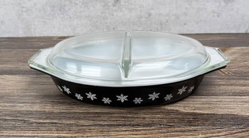 Pyrex Black & White Snowflake Casserole Dish