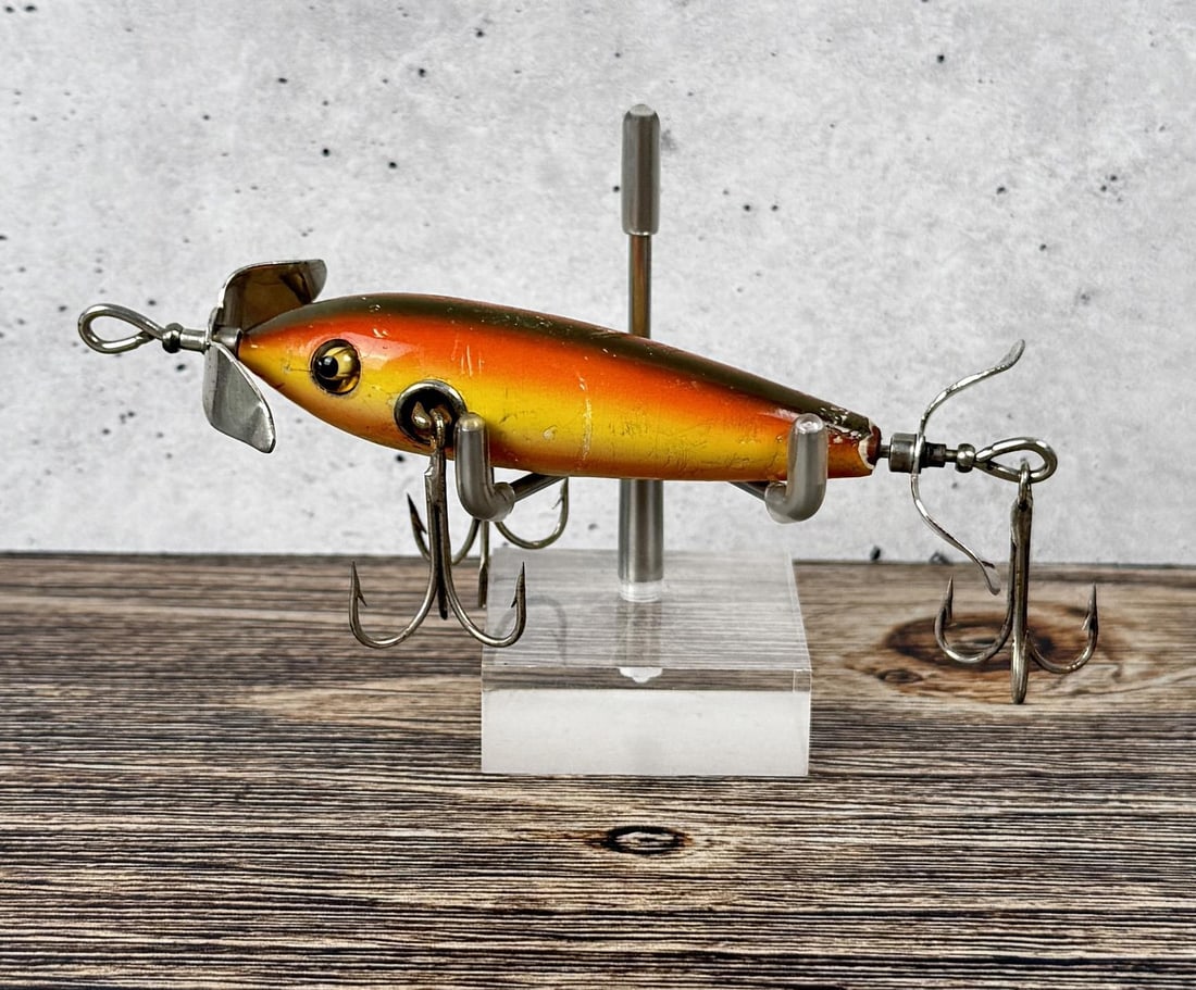 Hurd Super Caster Fishing Rod With Wood Checkered Hurd Super Caster Fishing Rod With Wood Checkered