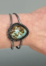 Navajo Sterling Silver Turquoise Bracelet