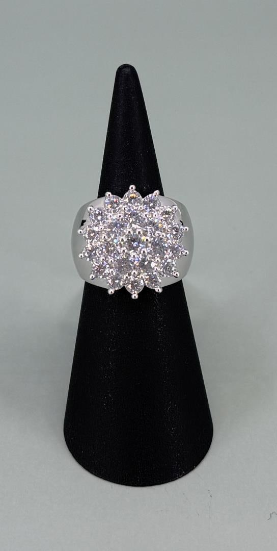 Bella Luce Sterling Silver CZ Ring (1 of 5)