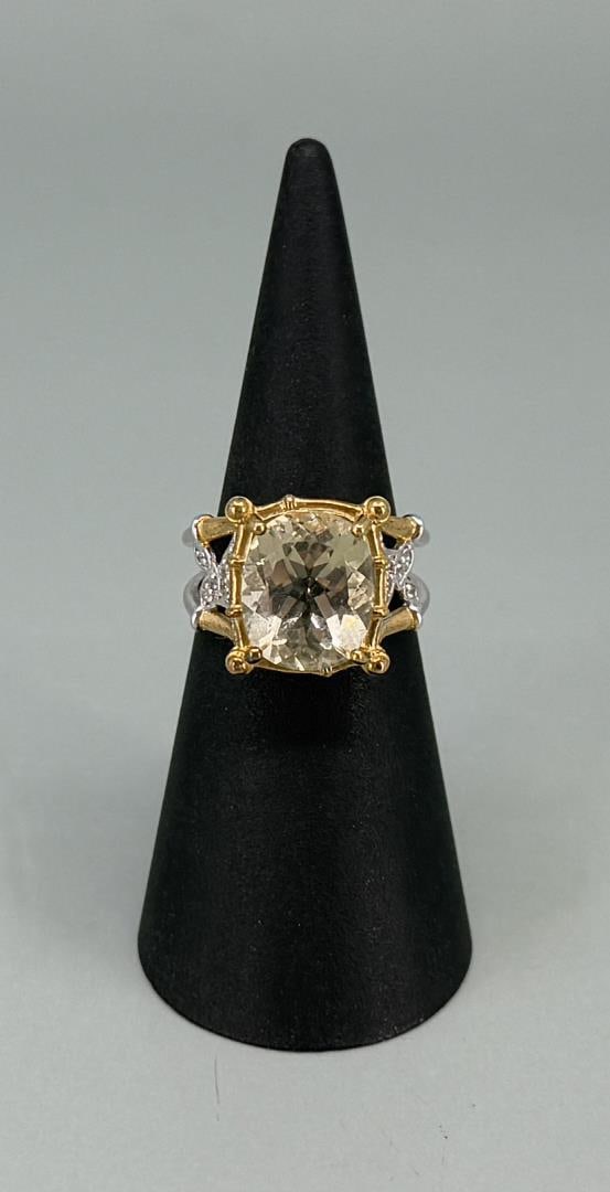 Bella Luce Sterling Silver Yellow Labradorite Ring (1 of 6)