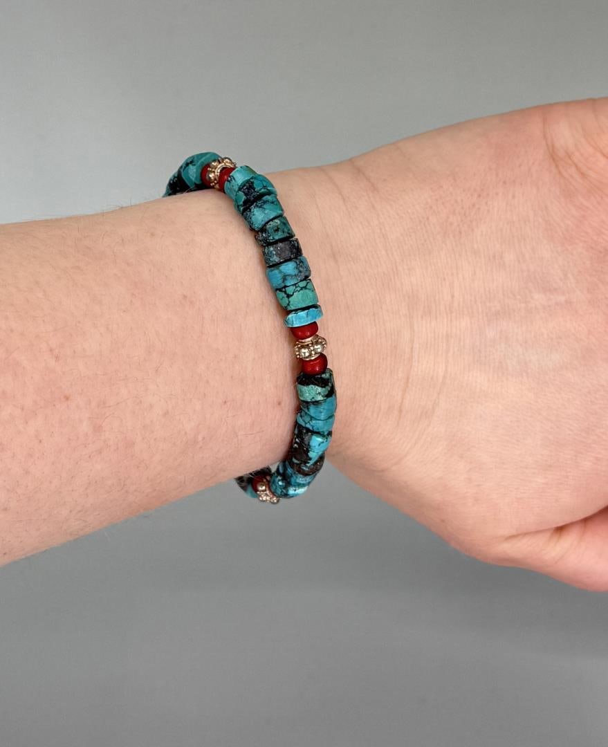 Rolled Turquoise Beaded Toggle Bracelet (1 of 5)