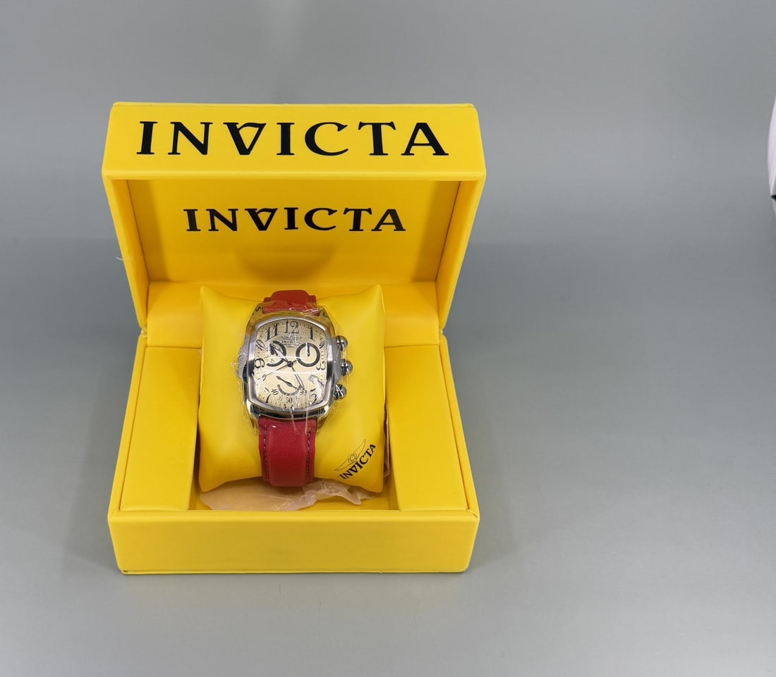 Invicta Lupah 2097 Watch: New in box.