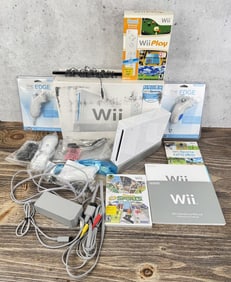 Nintendo Wii Video Game Console Bundle