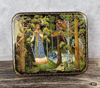 2002 Russian Vasilisa The Beautiful Lacquer Box