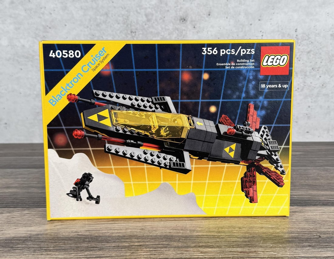 Lego 40580 Blacktron Cruiser: New in sealed box