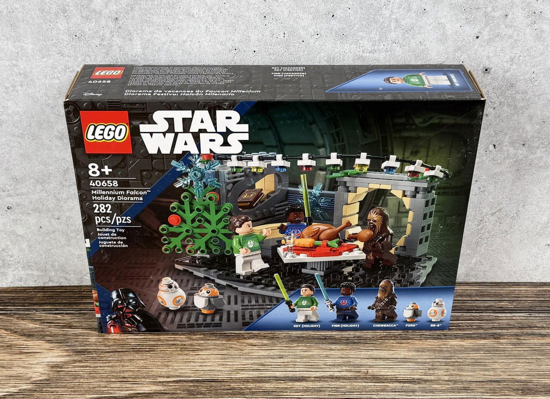 Lego Star Wars 40658 Millennium Falcon Diorama: New in sealed box