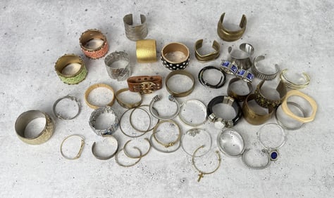 Lot of Costume Jewelry Bracelets