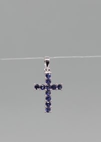 14K Gold Blue Sapphire Necklace Pendant