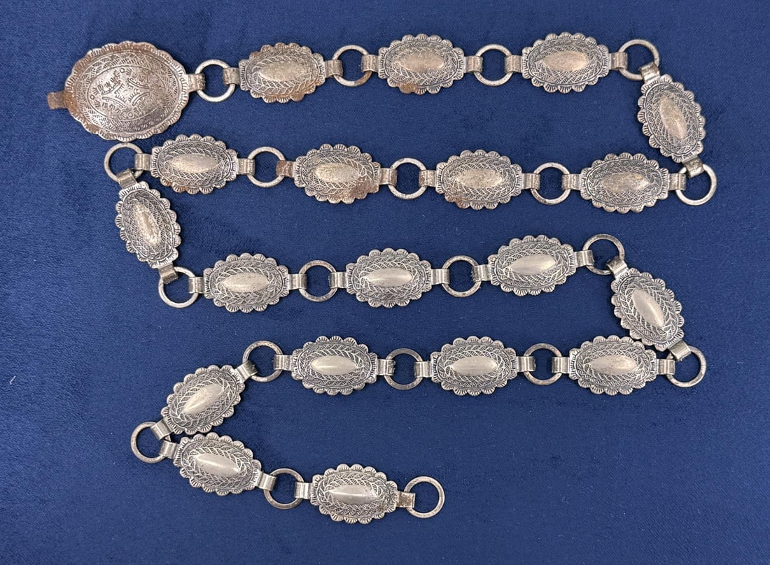 Southwestern Costume Jewelry Concho Belt: 33 7/8" long.