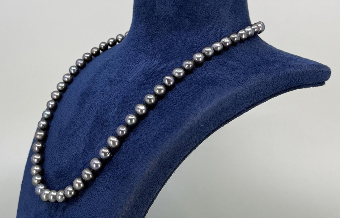 Tahitian Black Pearl Toggle Necklace: 9 1/8" long closed.