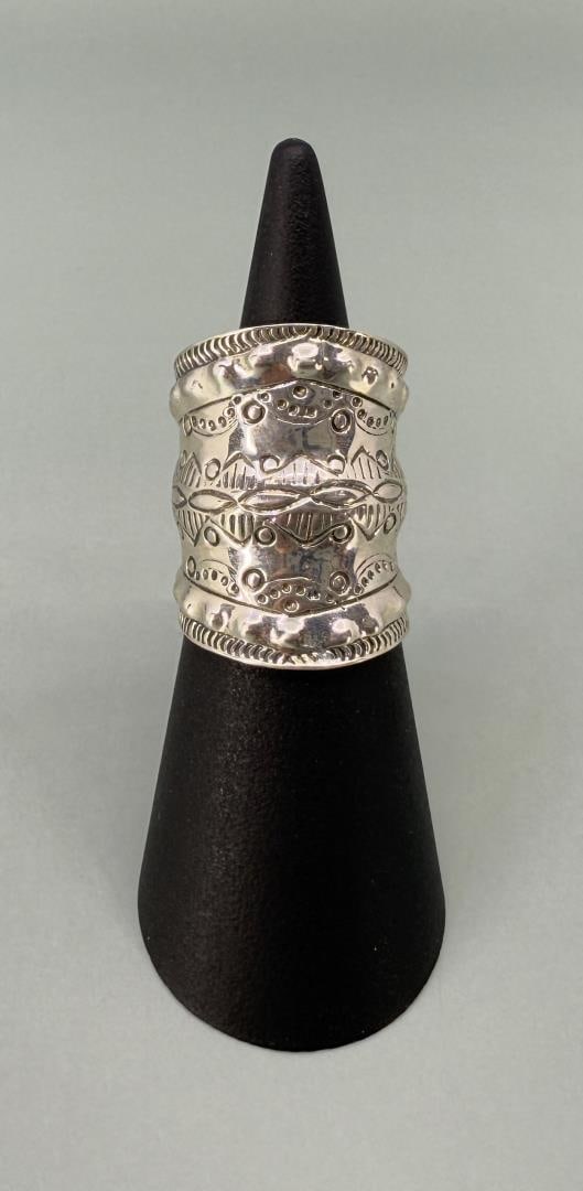 Bella Luce Southwest Style Sterling Ring (1 of 5)
