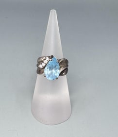 Sterling Silver Blue Topaz Ring