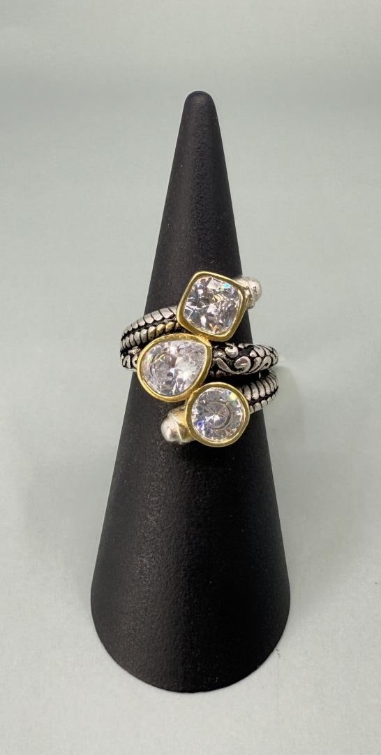 Bella Luce Sterling Silver CZ Ring (1 of 5)