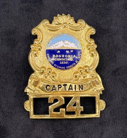 Boston Massachusetts Police Officer Captain Badge