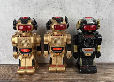 Magic Mike Tommy Atomic Robots