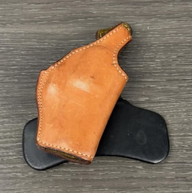 Safariland Ruger 18P Hip Hugger Holster