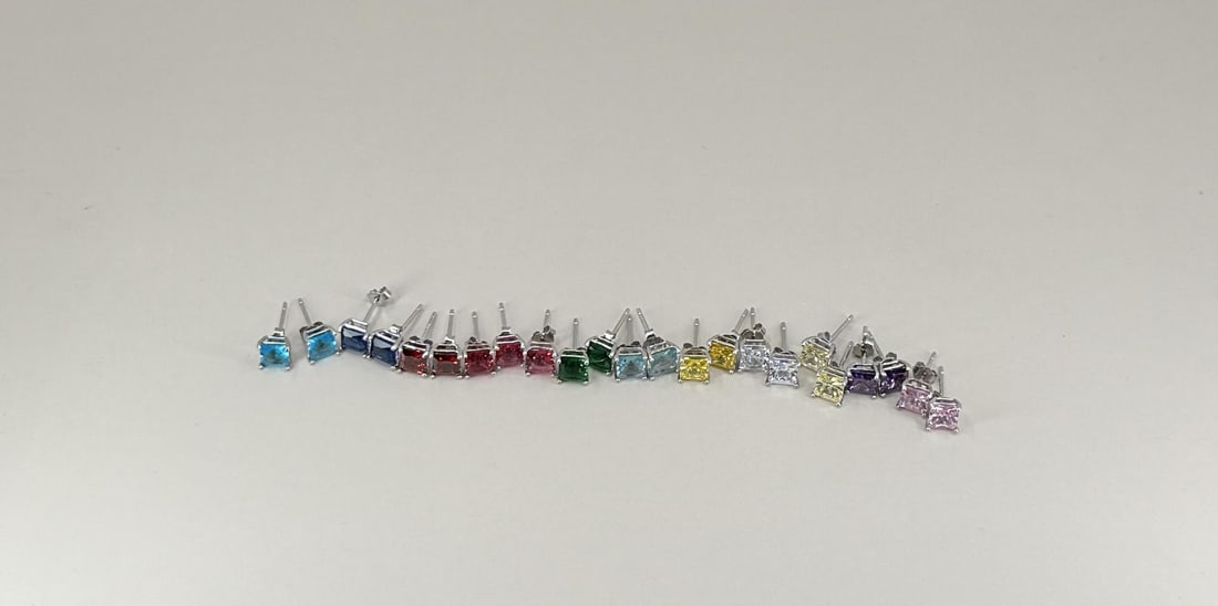 Sterling Silver Earring Studs: Nice grouping