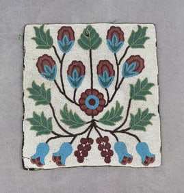 Anishinaabe Beaded Bandolier Bag Face
