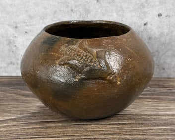 Betty Manygoats Navajo Indian Corn Pot