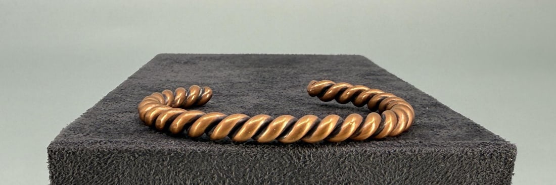 Navajo Heavy Twisted Copper Bracelet: Outside diameter is 2 5/8".