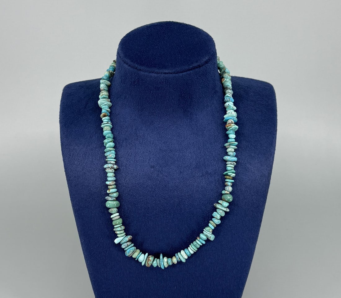 Navajo Turquoise Nugget Necklace: 8" long closed.