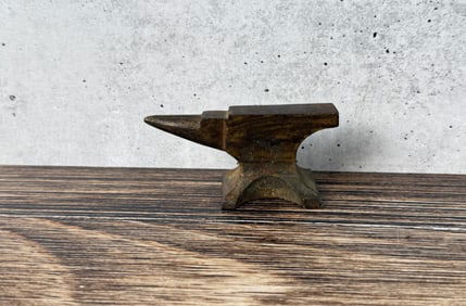 Miniature Jewelers Anvil