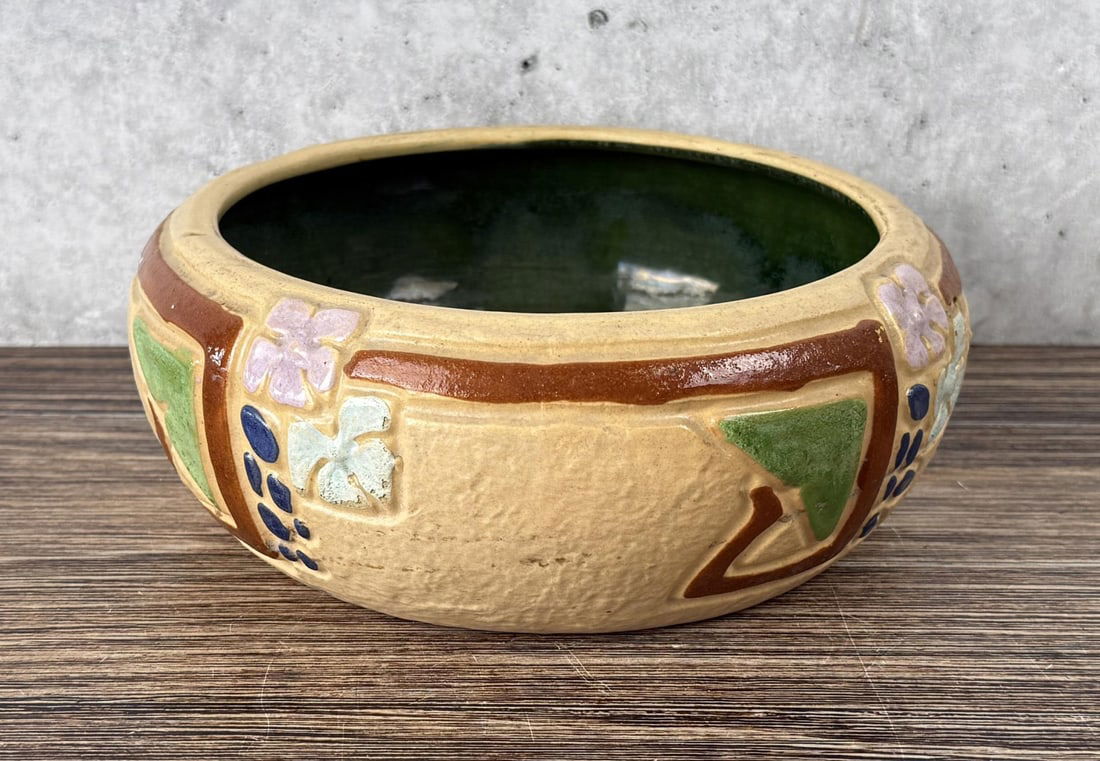 Roseville Mostique Arts & Crafts Pottery Pot (1 of 5)