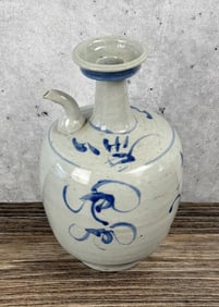 Antique Chinese Swatow Kendi Hot Water Bottle
