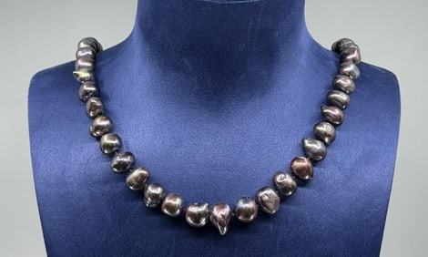 Tahitian Black Peacock Pearl Necklace