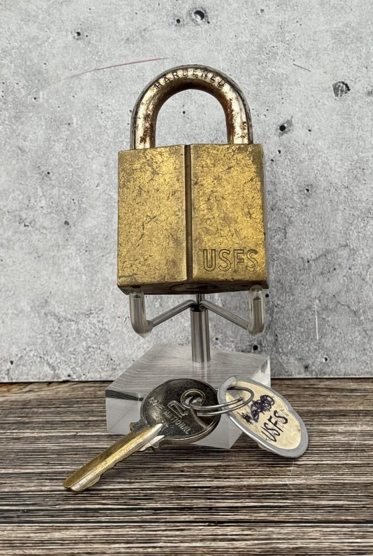 Yale USFS US Forest Service Lock: Comes with Key.