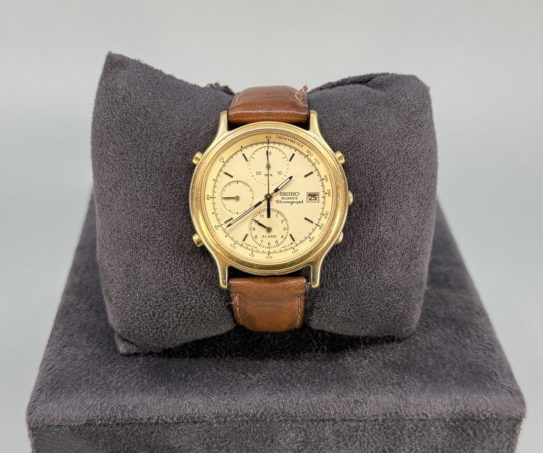 Seiko 7T32-6A5A Chronograph Watch: Working, will need new battery.