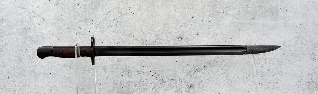 WWI WW1 Model 1913 Enfield Lithgow Orange Bayonet: Nice example.