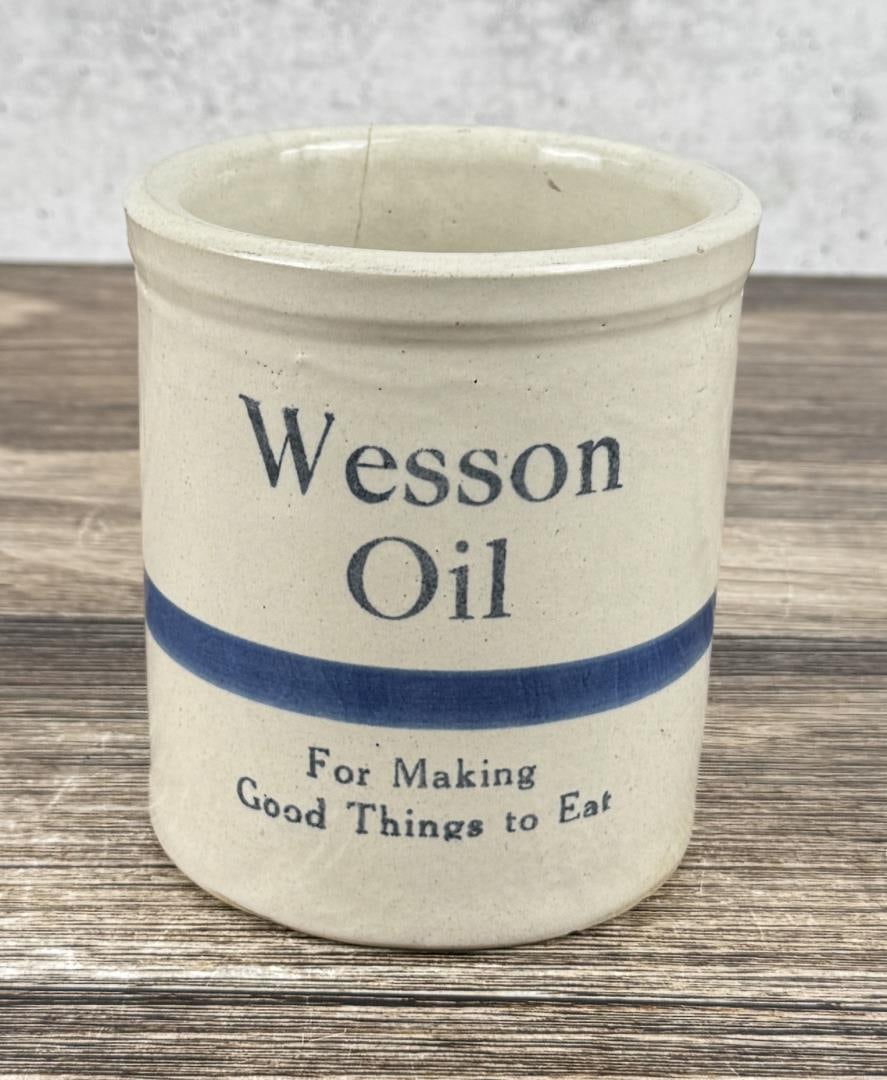 Wesson Oil Beater Jar: Cracked. 5 1/8" tall, 4 1/2" diameter.