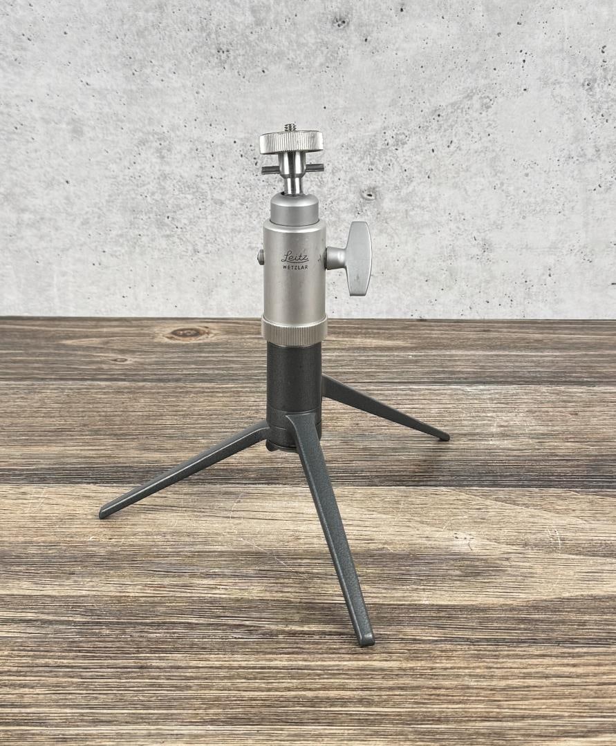Leitz Wetzlar Table Top Tripod: Nice example. 9" tall.